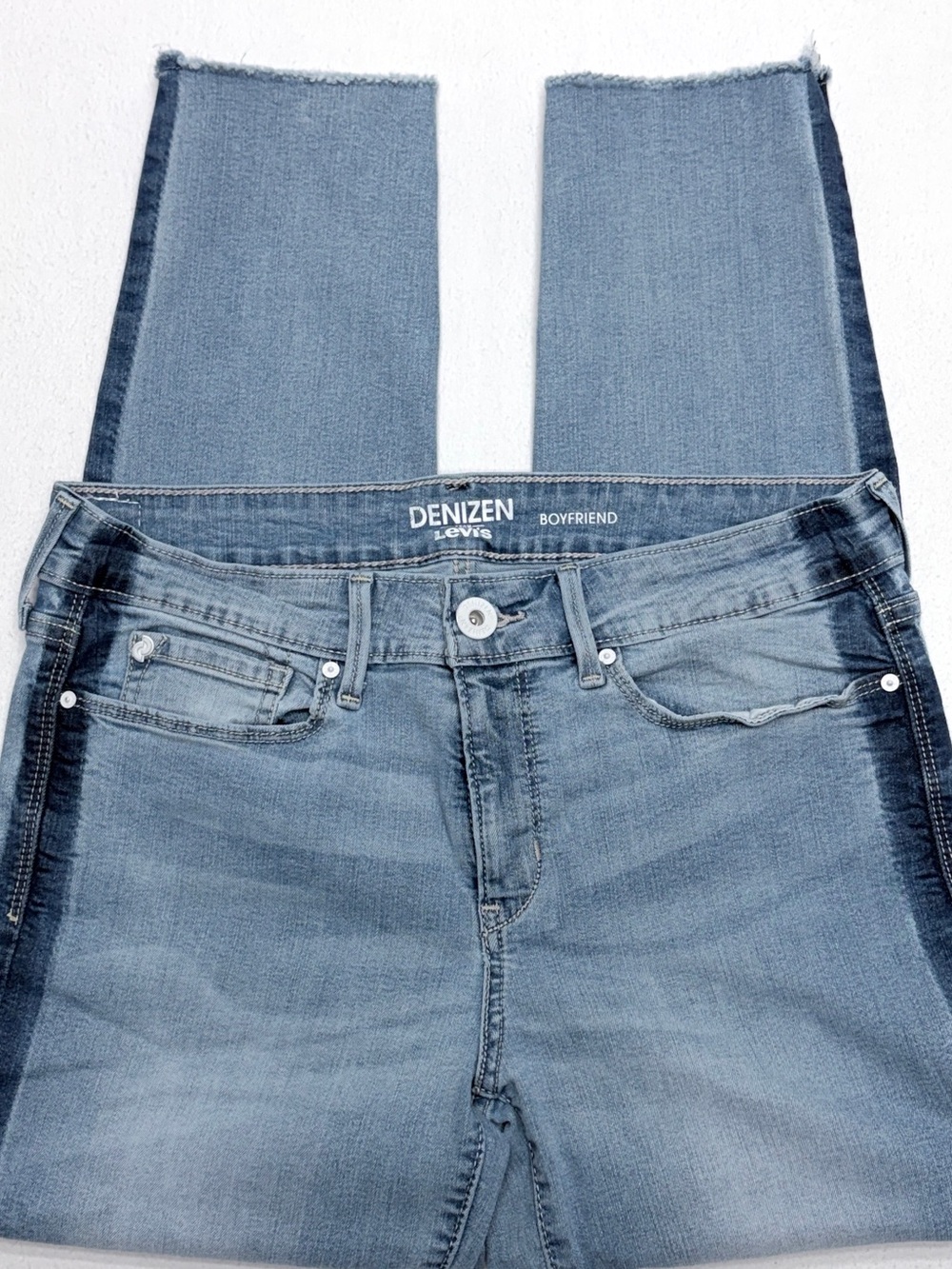 Denizen Levis Two Tone Boyfriend Slim Jeans Womens 9 29 Raw Hem